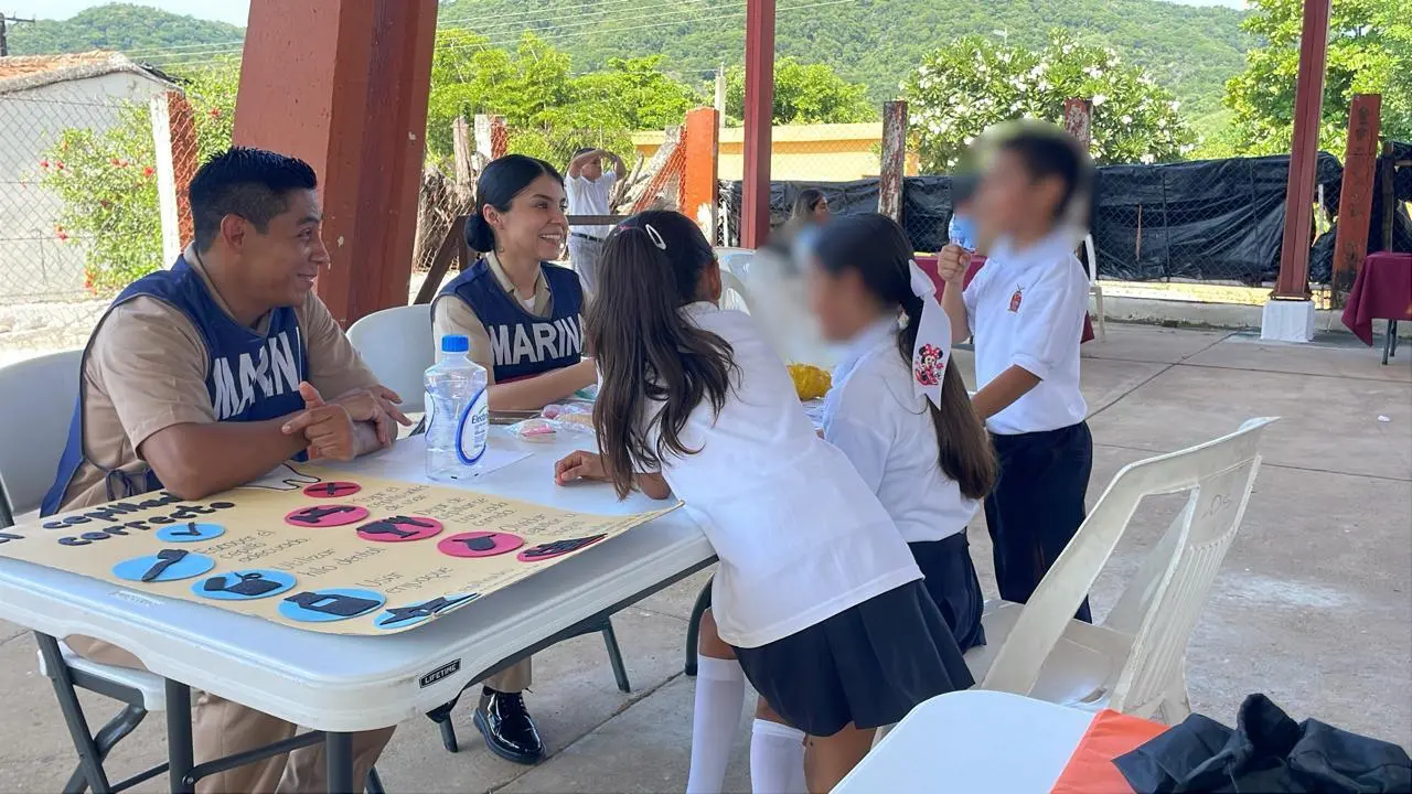 $!Llevan atención médica gratuita a comunidades alejadas de Sinaloa