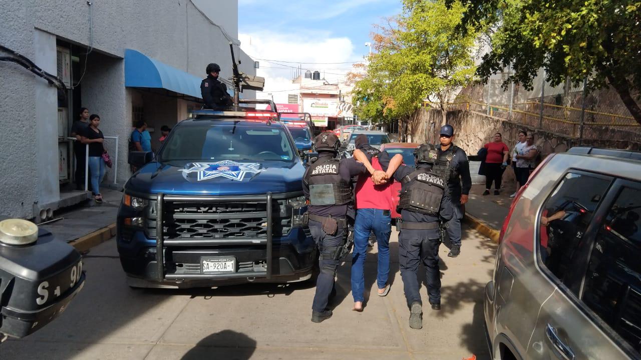 $!Reclamos por deudas y herencia desatan balacera en sepelio en Culiacán; hay dos heridos