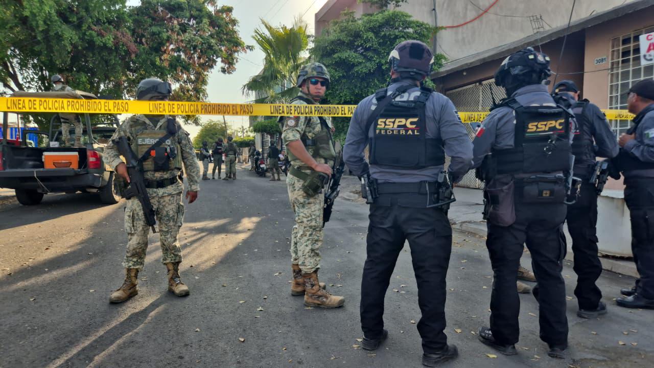 $!Asesinan a hombre en un domicilio de la Colonia Finisterra, en Culiacán, cuando festejaba a su padre