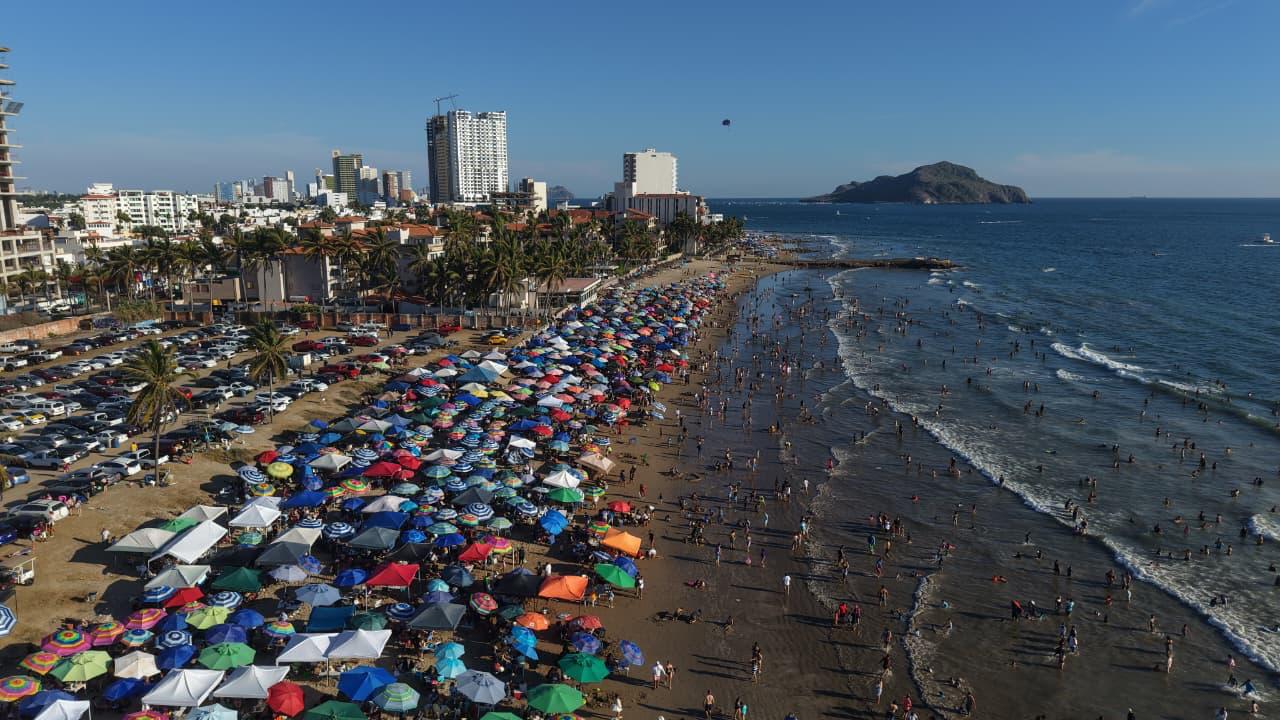 $!Más de 74 mil visitantes disfrutaron Mazatlán durante el Viernes Santo