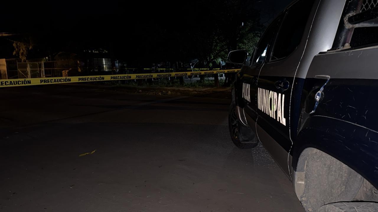 $!Asesinan a tres personas en Navolato, entre ellas un padre y su hija de 14 años