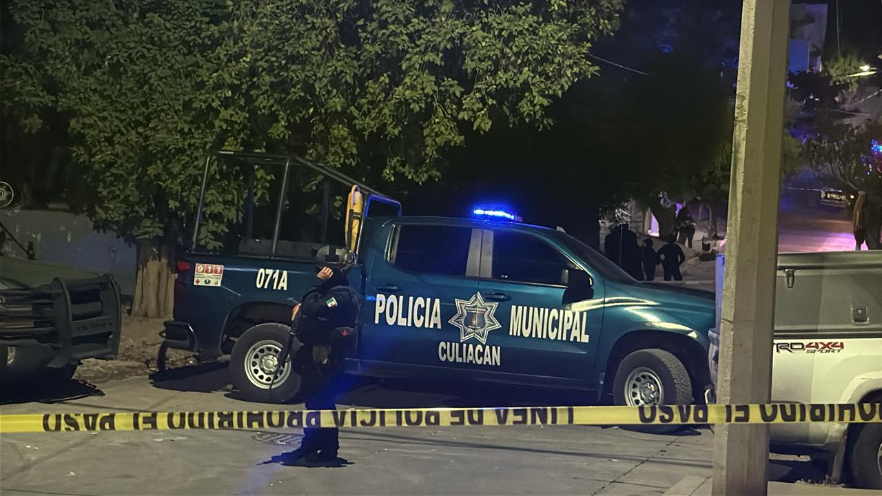 $!Atacan a balazos una vivienda en la colonia Cinco de Mayo, en Culiacán