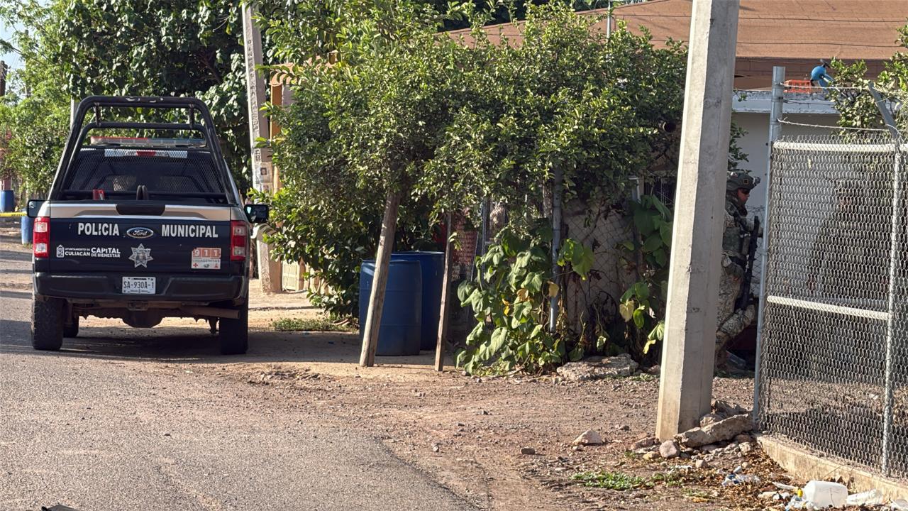 $!Asesinan a balazos a un hombre en un domicilio en Campo San Manuel, en Culiacán