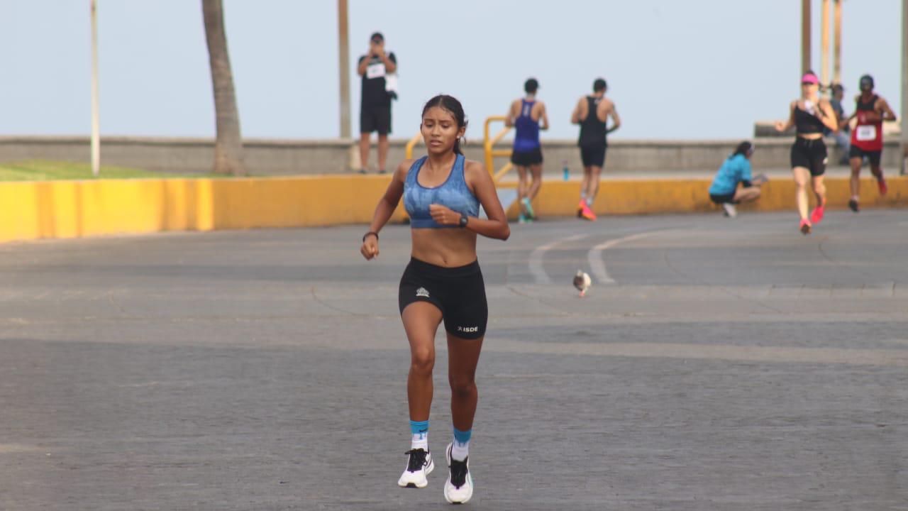 $!Los Labrador imponen la casta en Carrera por la Salud AMASFAC