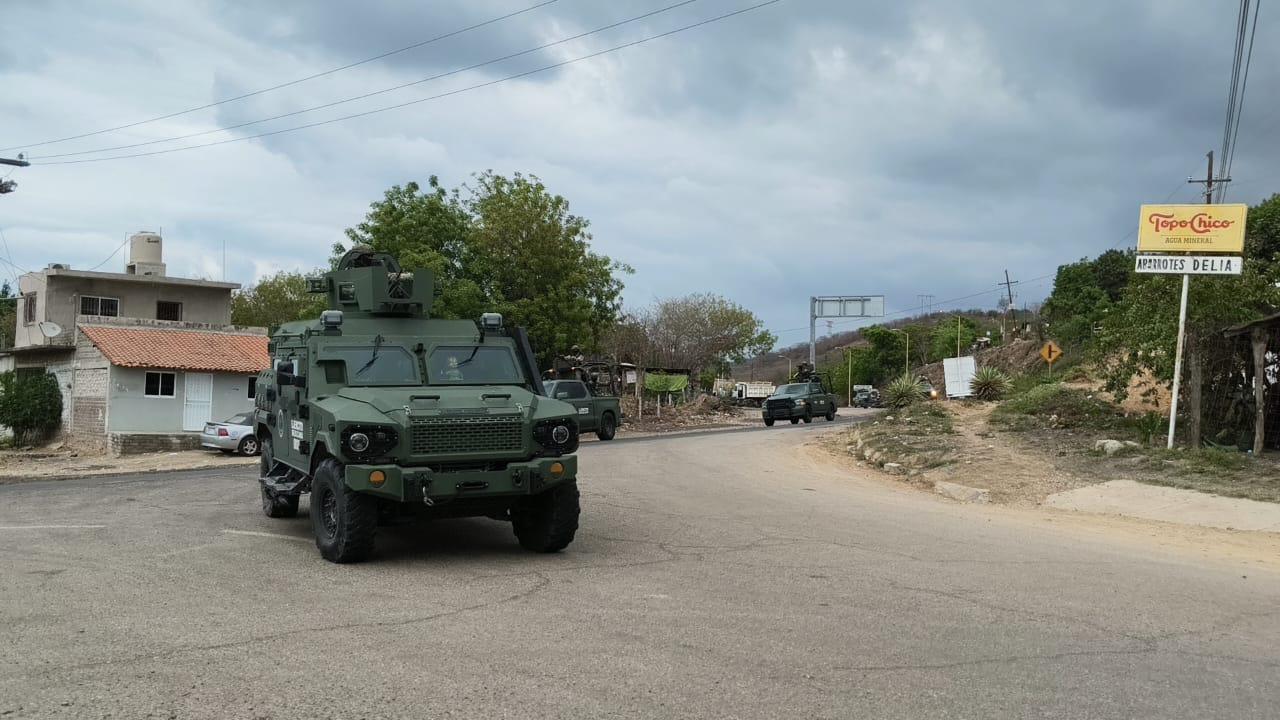 $!Reporte de presunto enfrentamiento entre militares y civiles en Las Habitas, Rosario, moviliza a autoridades