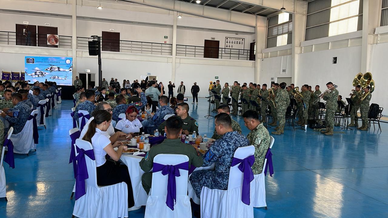 $!Autoridades celebran el 110 aniversario de la Fuerza Aérea Mexicana