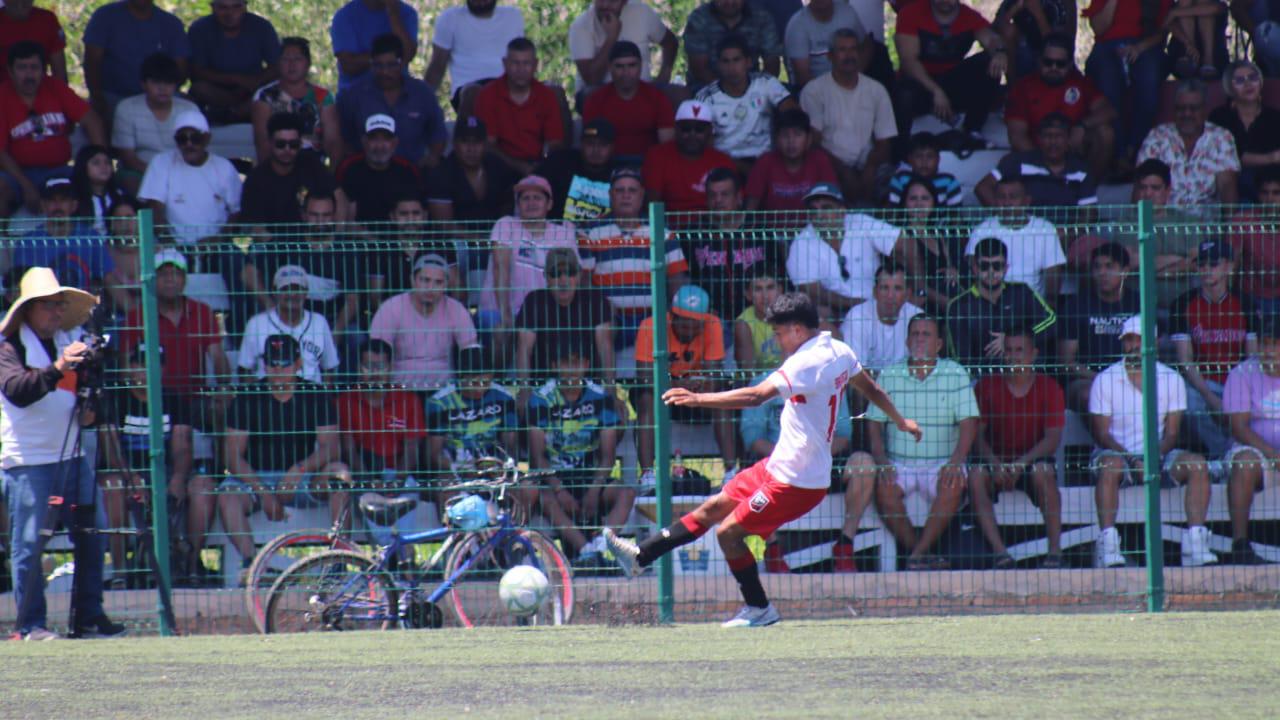 $!¡Covec es monarca de Primera!