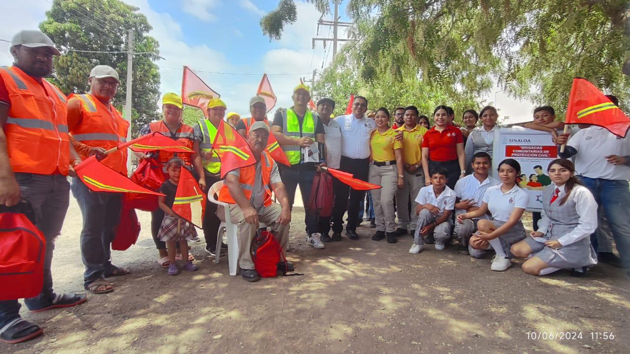 $!Vecinos de El Recreo, Mazatlán, integran Brigada Comunitaria de primeros respondientes