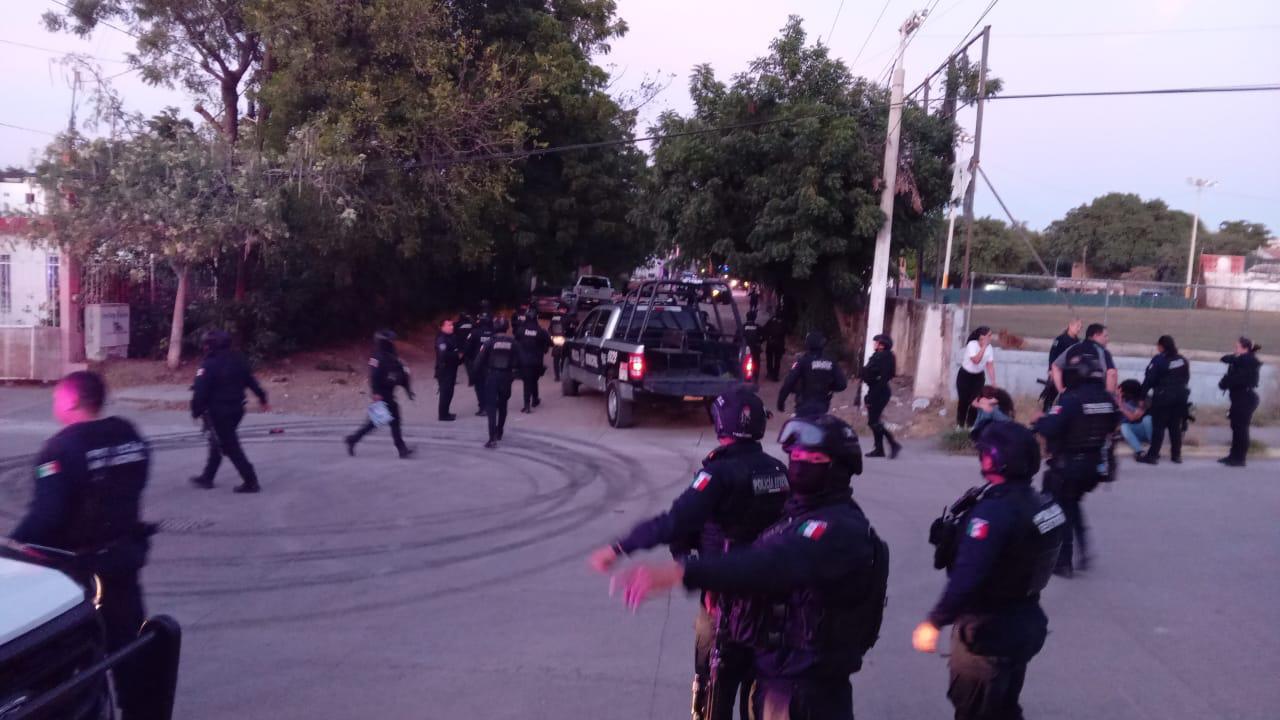$!Confirman 2 muertos por balacera en colonia Libertad en Culiacán