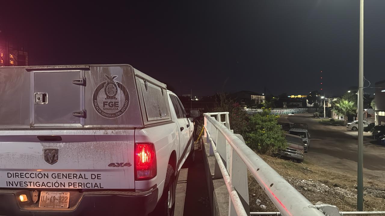 $!Matan a balazos a un hombre sobre un puente de la colonia El Vallado, en Culiacán