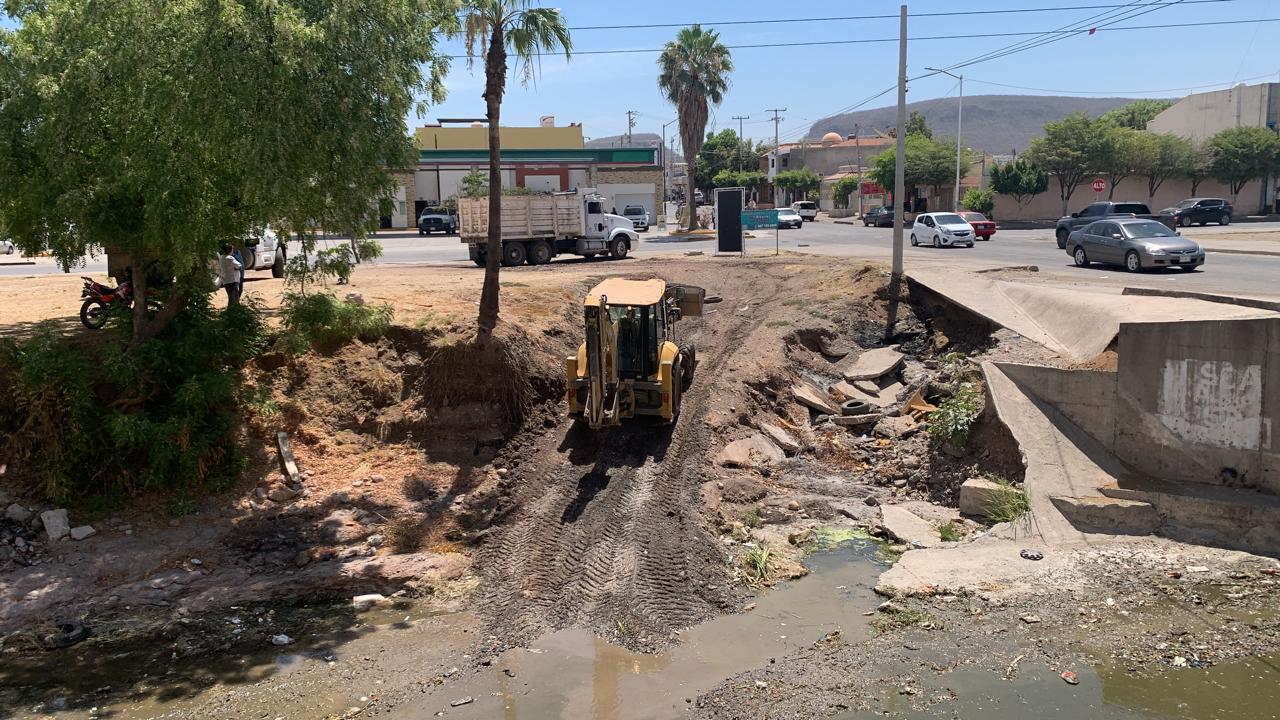 Avanza Obras Públicas de Culiacán 60 por ciento en limpieza y desazolve ...
