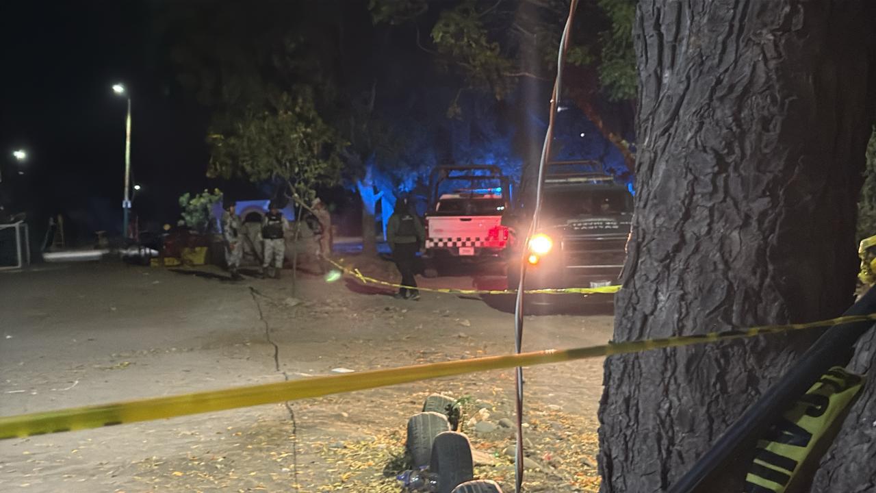$!Muere joven tras ataque a balazos en canchas de voleibol en Los Mezcales, en Culiacán