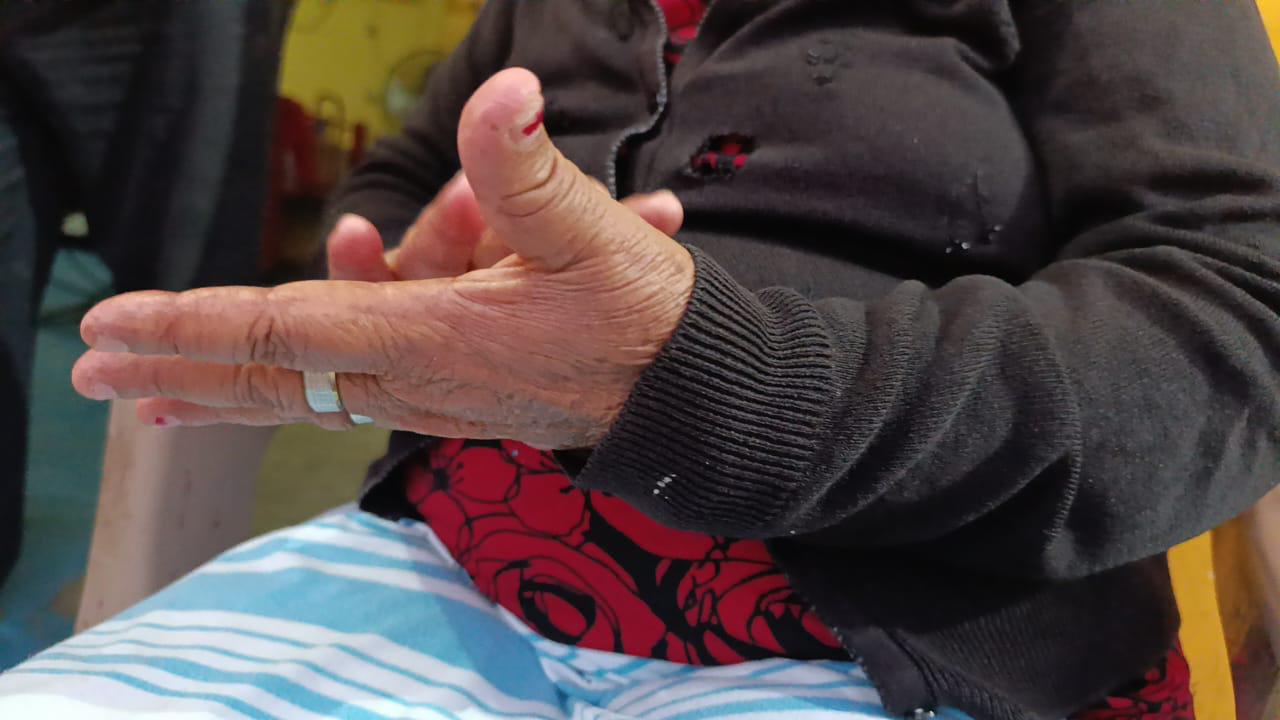 $!Falsa trabajadora del Bienestar entra a casa de adultos mayores y les roba 12 mil pesos