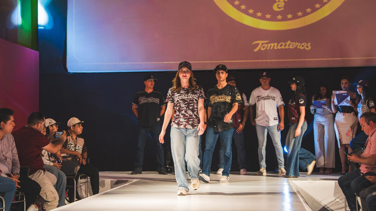 $!Tomateros de Culiacán presenta sus jerseys colección 2025-2026