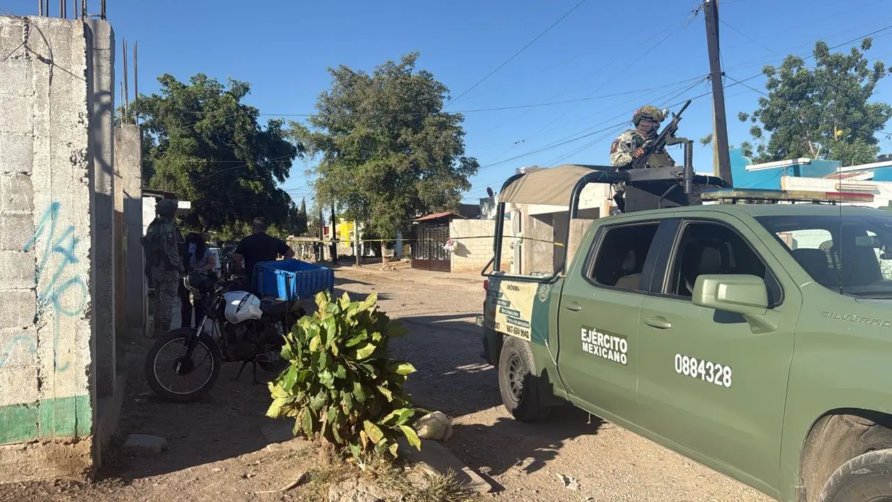 $!Ataque armado deja un muerto y un herido dentro de una vivienda en Rincón del Parque, en Culiacán