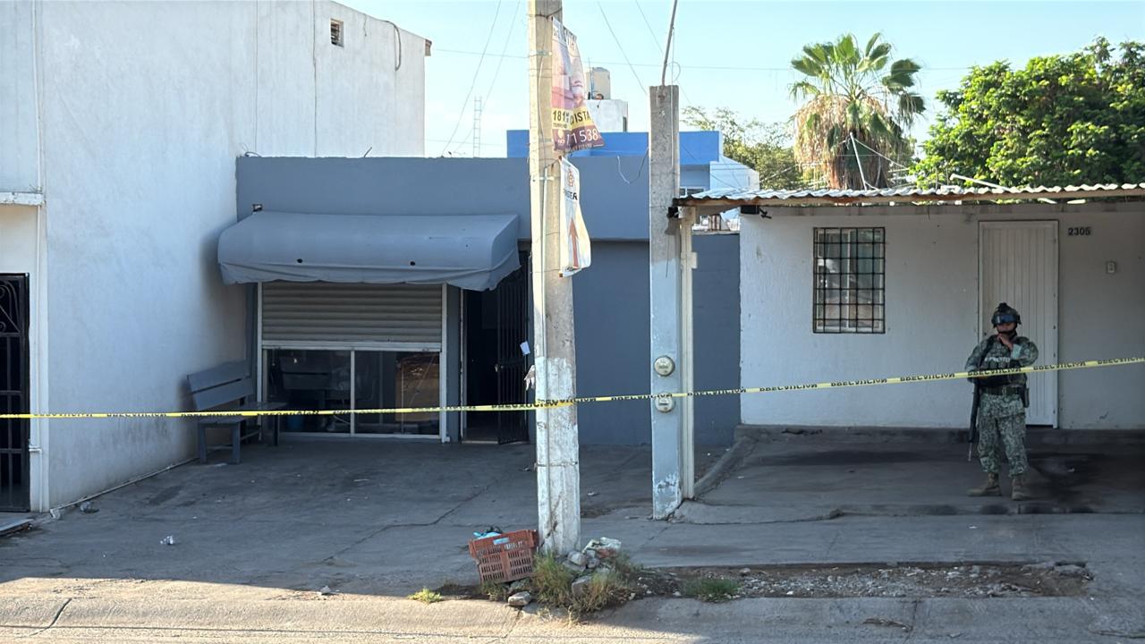 $!Atacan a balazos una peluquería en la colonia Chulavista, en Culiacán