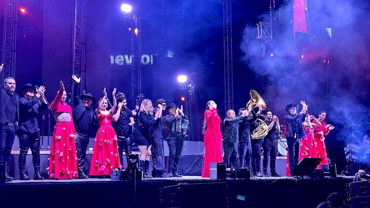 $!Durante dos horas, la sonorense cantó sus mejores éxitos.