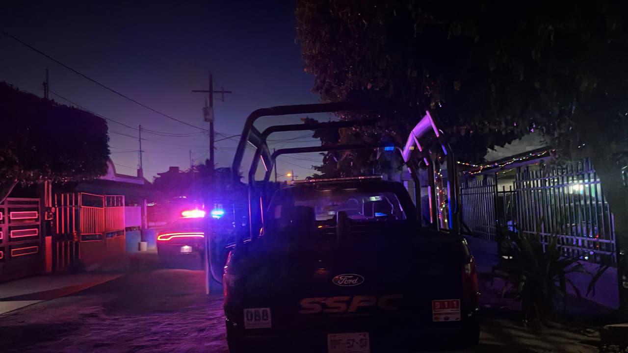 $!Ataque armado en Villa Juárez, Navolato, deja tres casas baleadas y un perro muerto