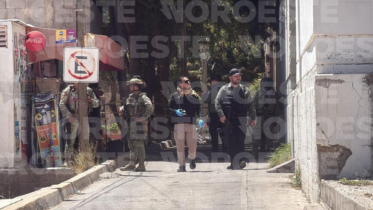 $!Persecución tras balacera en Cañadas termina con dos detenidos, en Culiacán