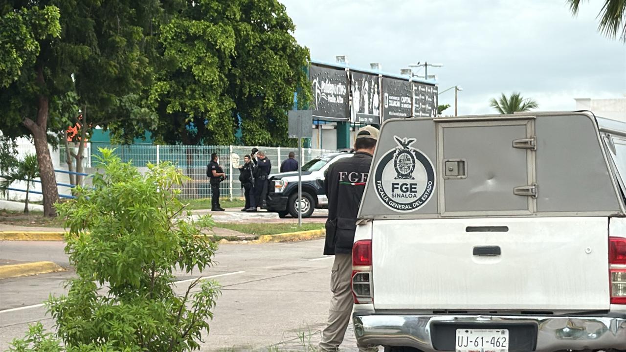 $!Ataque armado en la caseta municipal del sector Valle Alto deja un elemento lesionado, en Culiacán