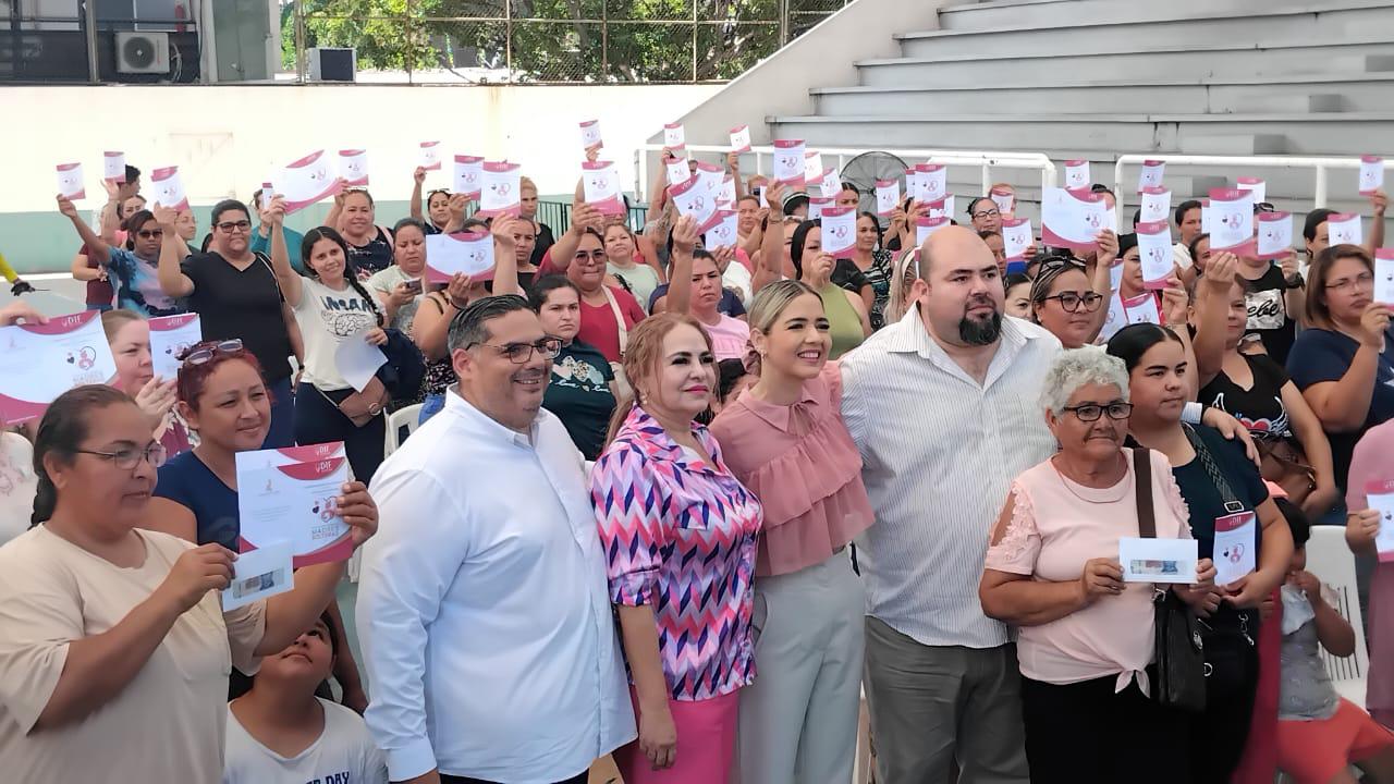 $!Benefician a 200 madres solteras de Mazatlán con apoyos económicos del DIF