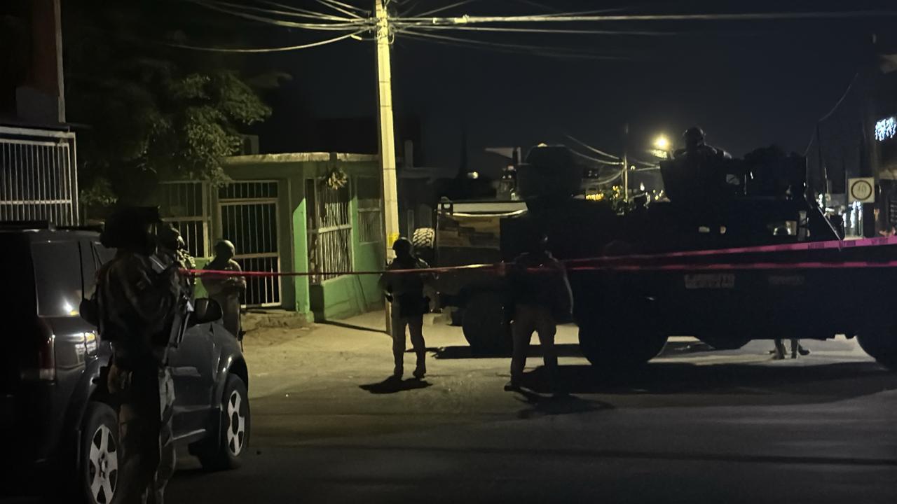 $!Persecución armada deja un hombre asesinado en al colonia Plutarco Elías Calles, en Culiacán