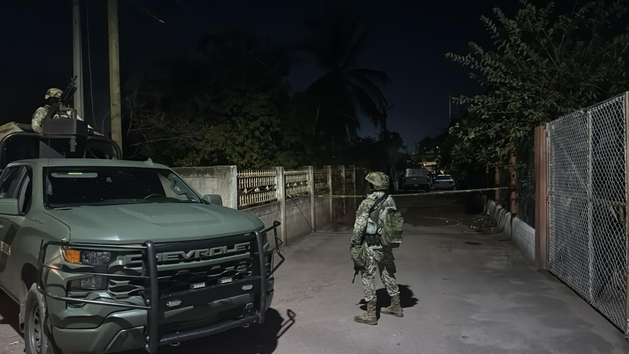 $!Abandonan otra vez un cerdo de peluche; asesinan a una persona en un domicilio en Culiacancito