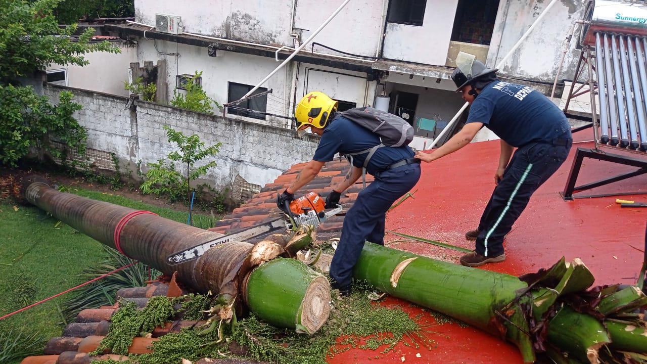 $!Sube a tres los muertos en Nayarit por el paso del huracán Roslyn; además de cuantiosos daños