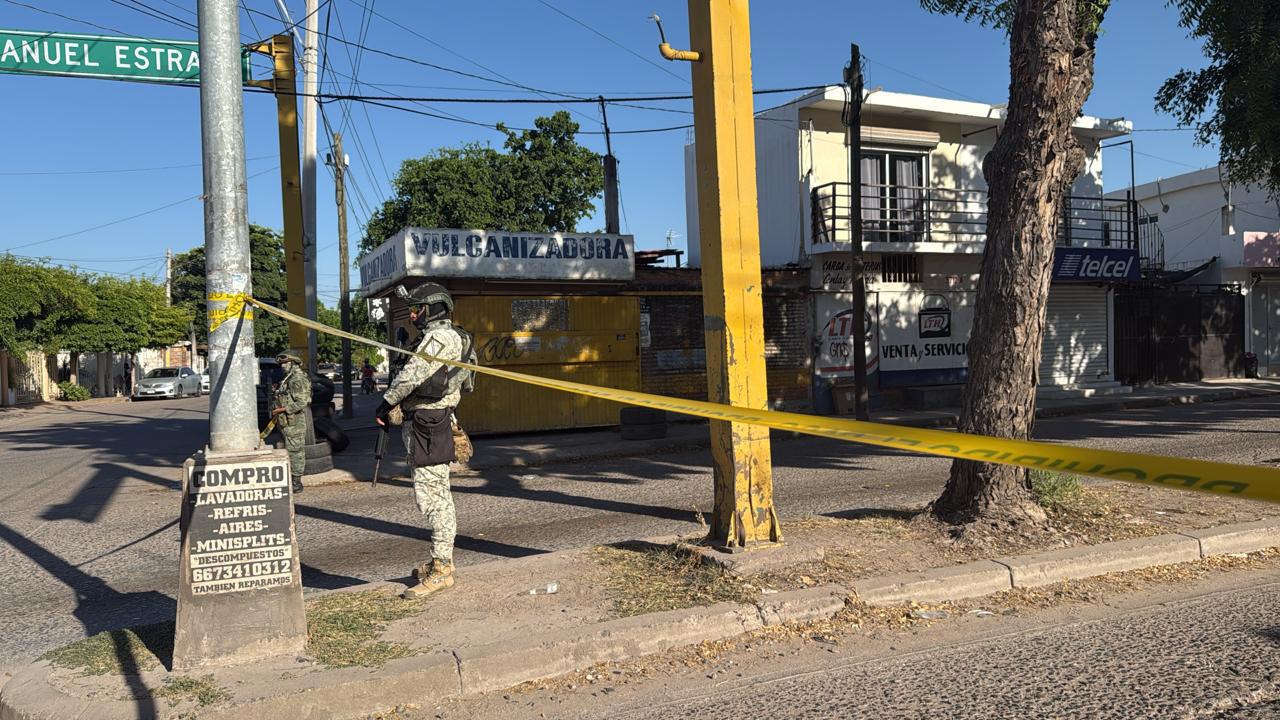 $!Matan a joven vendedor de pan mientras circulaba en la colonia Emiliano Zapata, en Culiacán