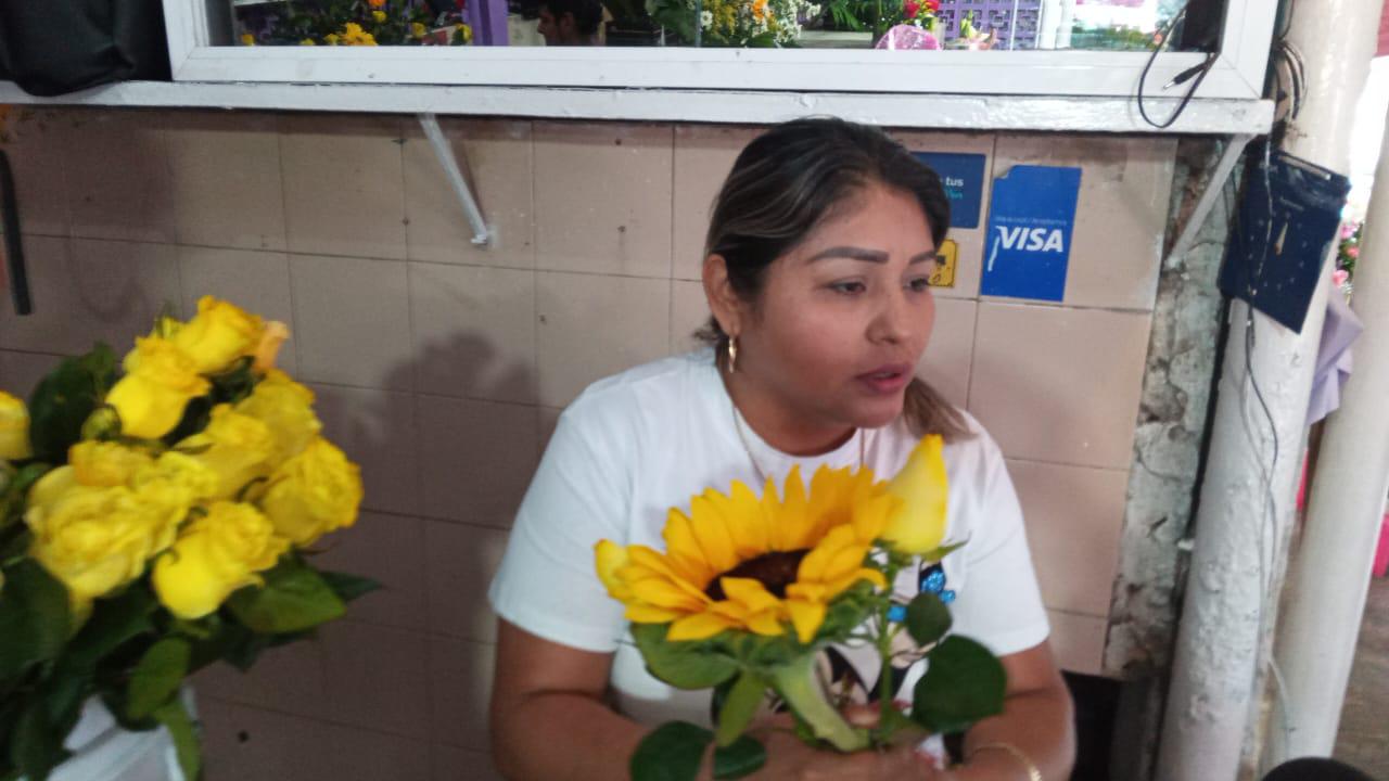 $!¿Ya regalaste flores amarillas hoy?; esperan floristas que ‘Efecto Floricienta’ rebase ventas del 14 de febrero