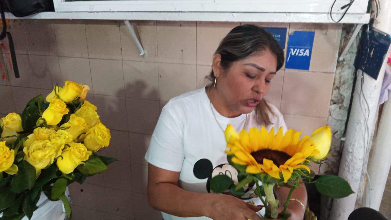 $!¿Ya regalaste flores amarillas hoy?; esperan floristas que ‘Efecto Floricienta’ rebase ventas del 14 de febrero