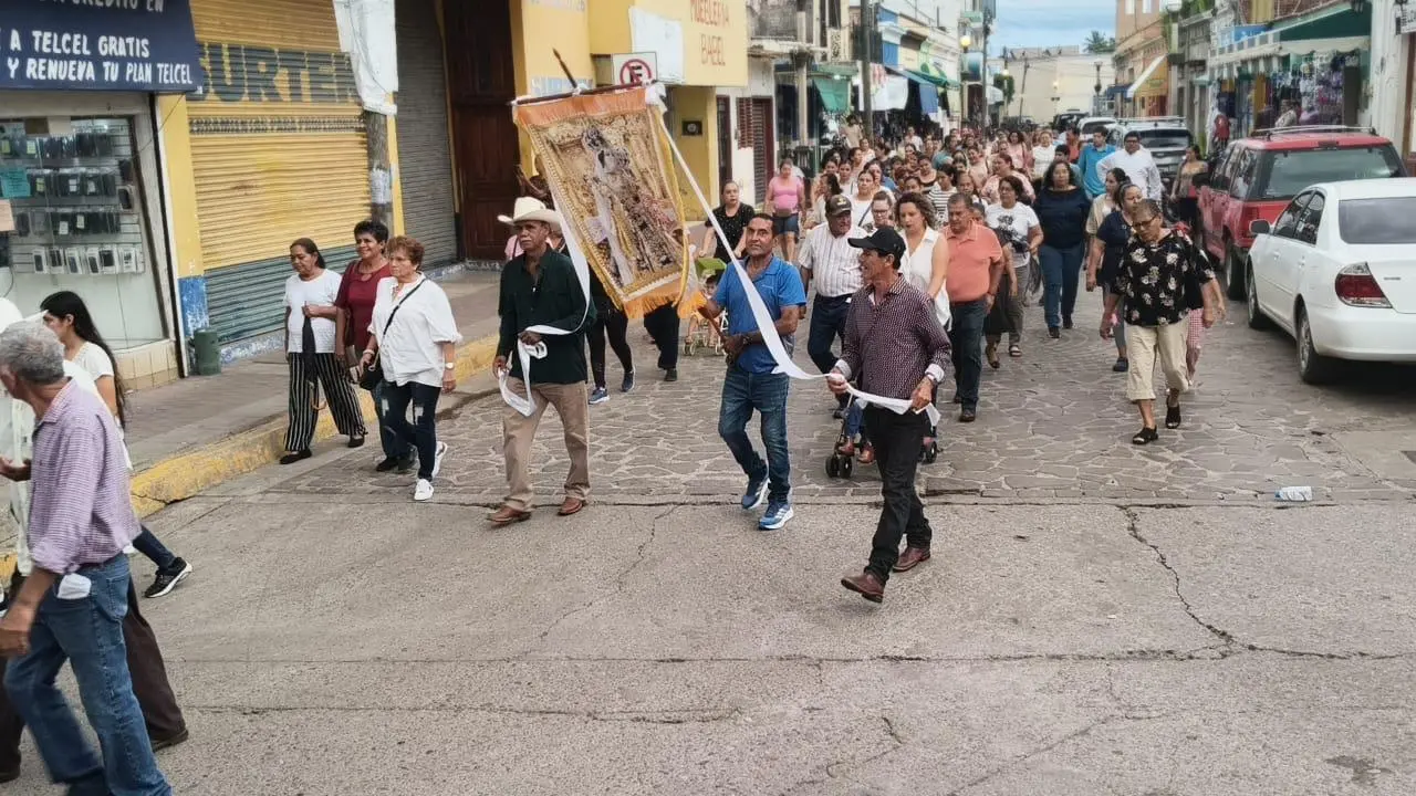$!Agricultores piden a la Virgen del Rosario que le vaya bien al sector y al Municipio