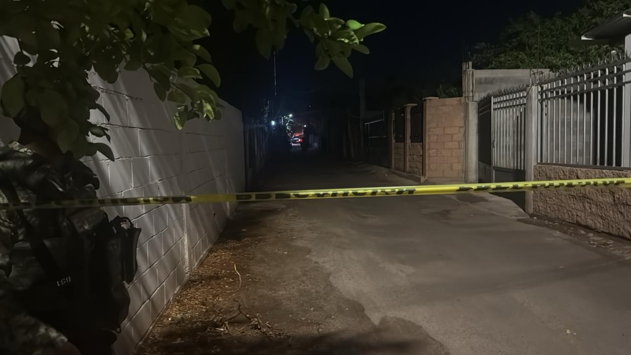 $!Abandonan otra vez un cerdo de peluche; asesinan a una persona en un domicilio en Culiacancito