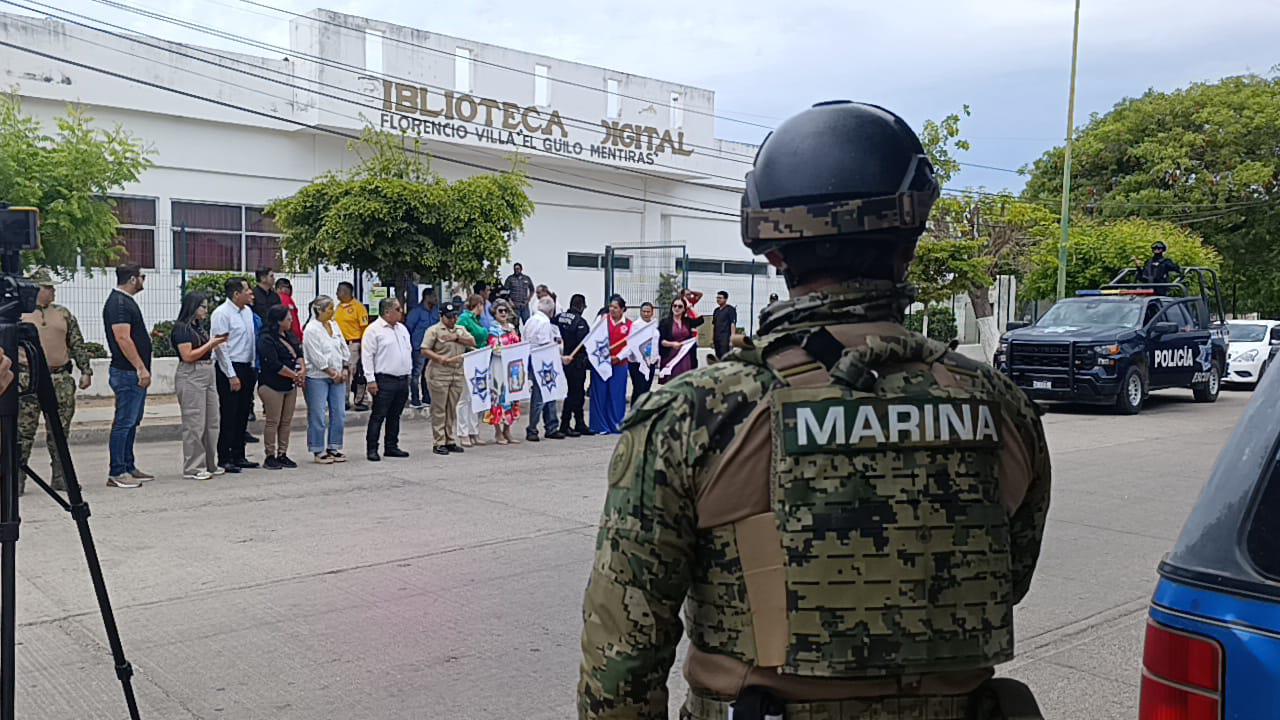 $!Dan banderazo del Operativo de Seguridad para las Fiestas del Mar de Las Cabras