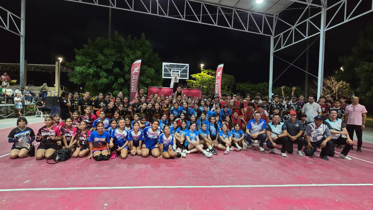 $!Inauguran Primer Festival Estatal Infantil y Juvenil de Voleibol Sinaloa, en Mazatlán