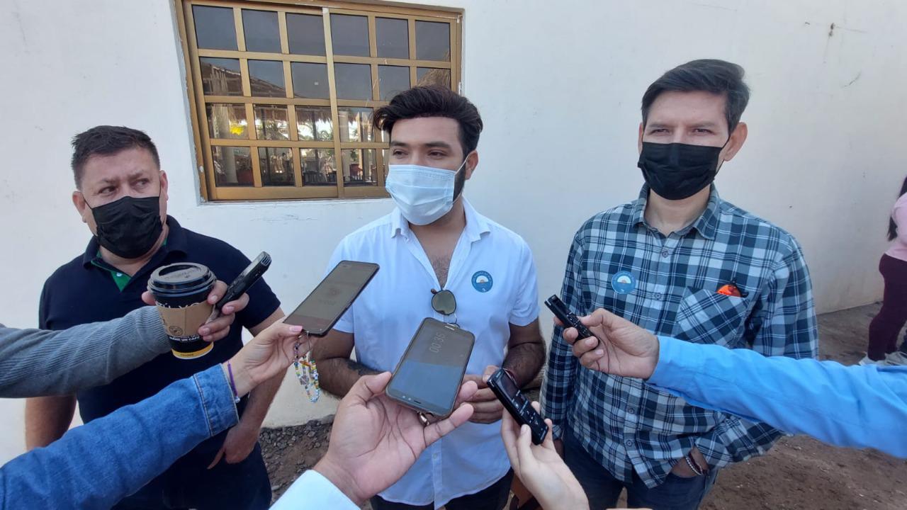 $!Jóvenes de Guasave rompen esquemas y alistan el primer hotel nómada de México