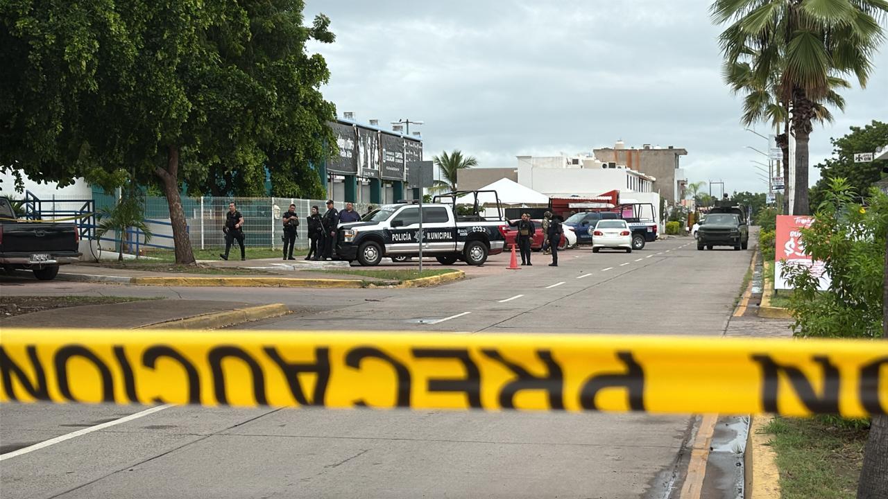 $!Ataque armado en la caseta municipal del sector Valle Alto deja un elemento lesionado, en Culiacán