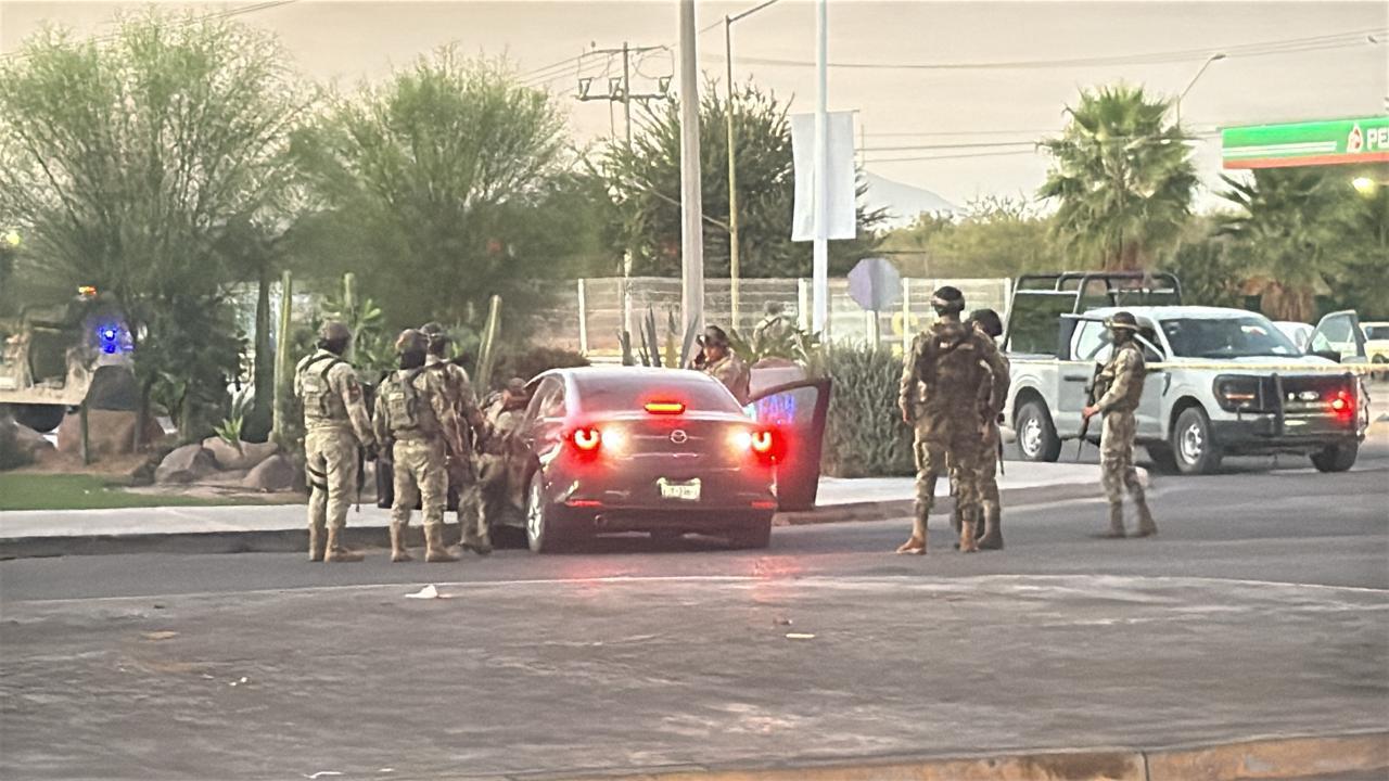 $!Abandonan vehículo con impactos de bala tras ataque armado en Culiacán