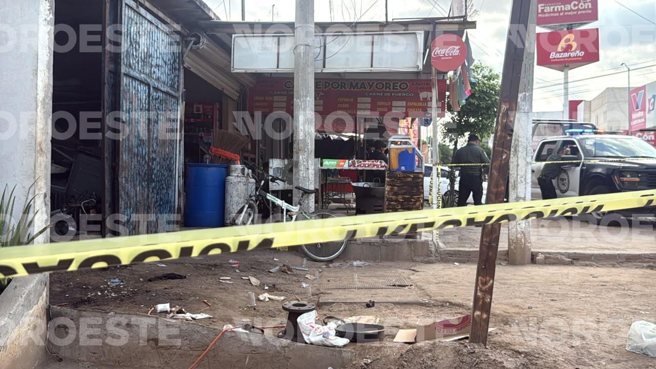 $!Hombre es herido a balazos en bodega de fierro viejo en la colonia Agrarista Mexicana, en Culiacán