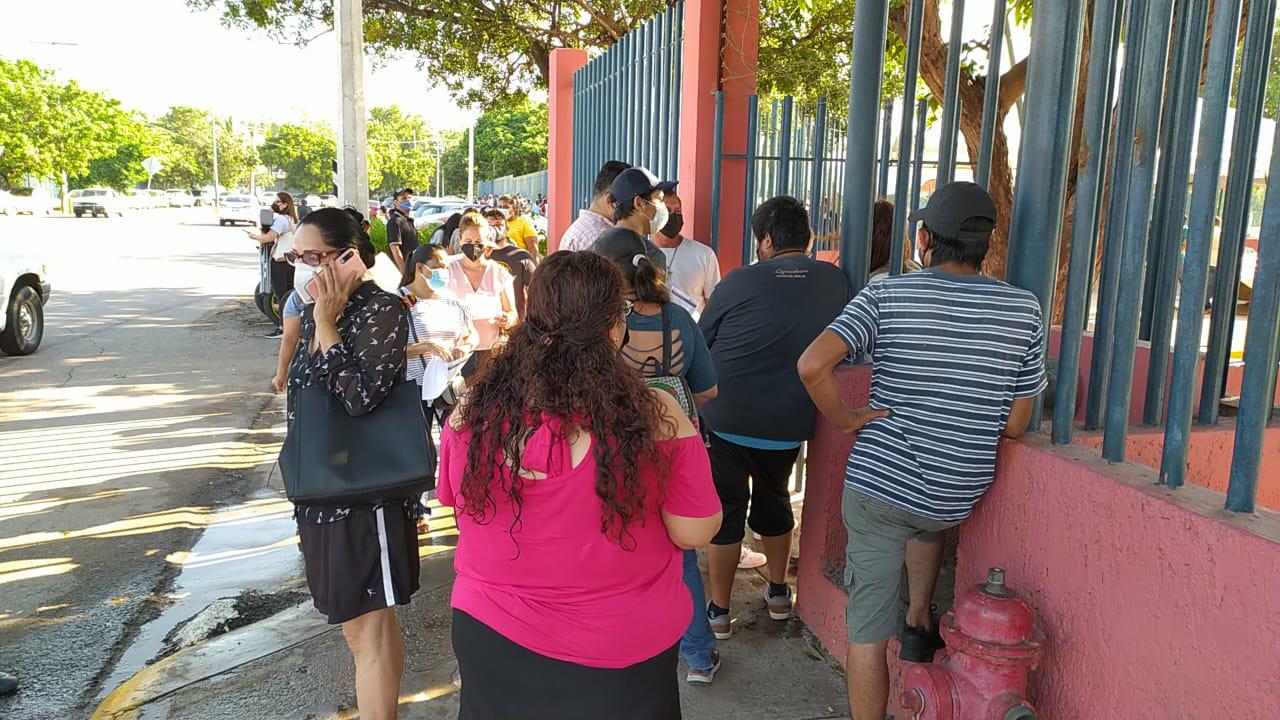 $!Buena respuesta de la población para recibir la vacuna contra el Covid en Mazatlán