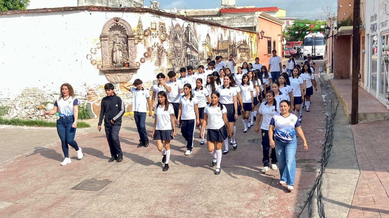 $!Estudiantes de Rosario participan en programas preventivos con mensajes de paz