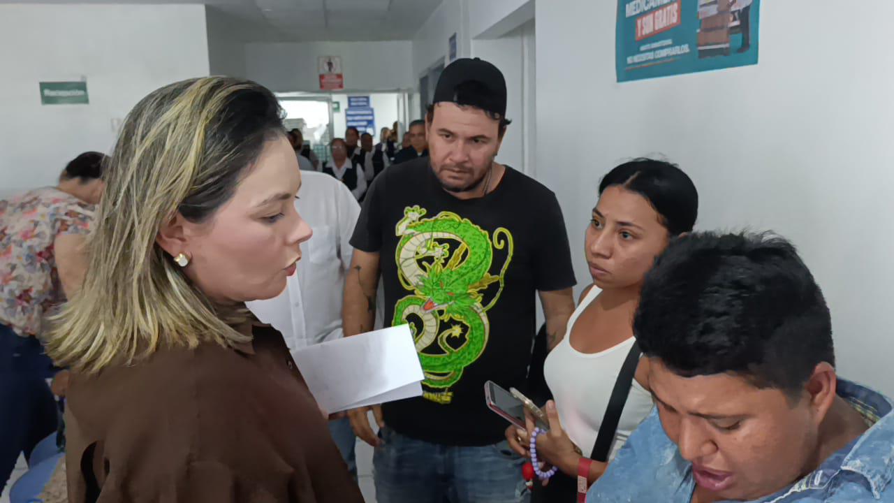$!Visita Gobernadora Yeraldine Bonilla a personas lesionadas por inseguridad, en Escuinapa