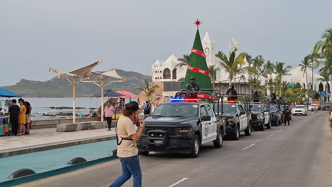 $!Implementan operativo por fiestas de fin de año en Mazatlán; esperan cerca de 30 mil personas en el Malecón