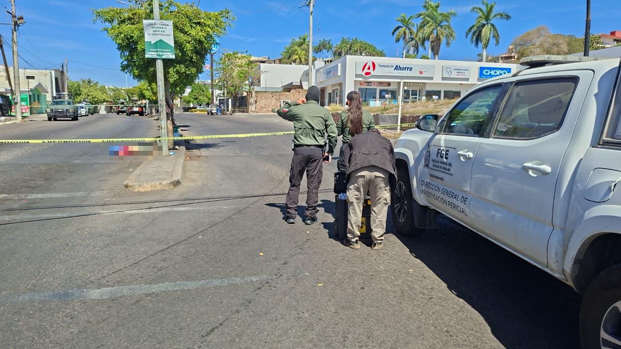 $!Ataque armado contra limpiavidrios deja víctima colateral en la colonia Guadalupe, en Culiacán