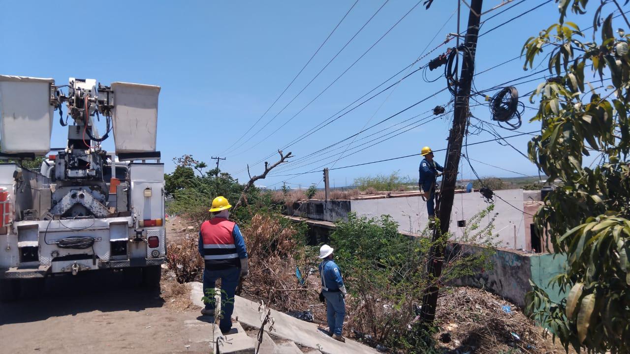 $!Lluvias dejan apagones en Mazatlán, señala Protección Civil