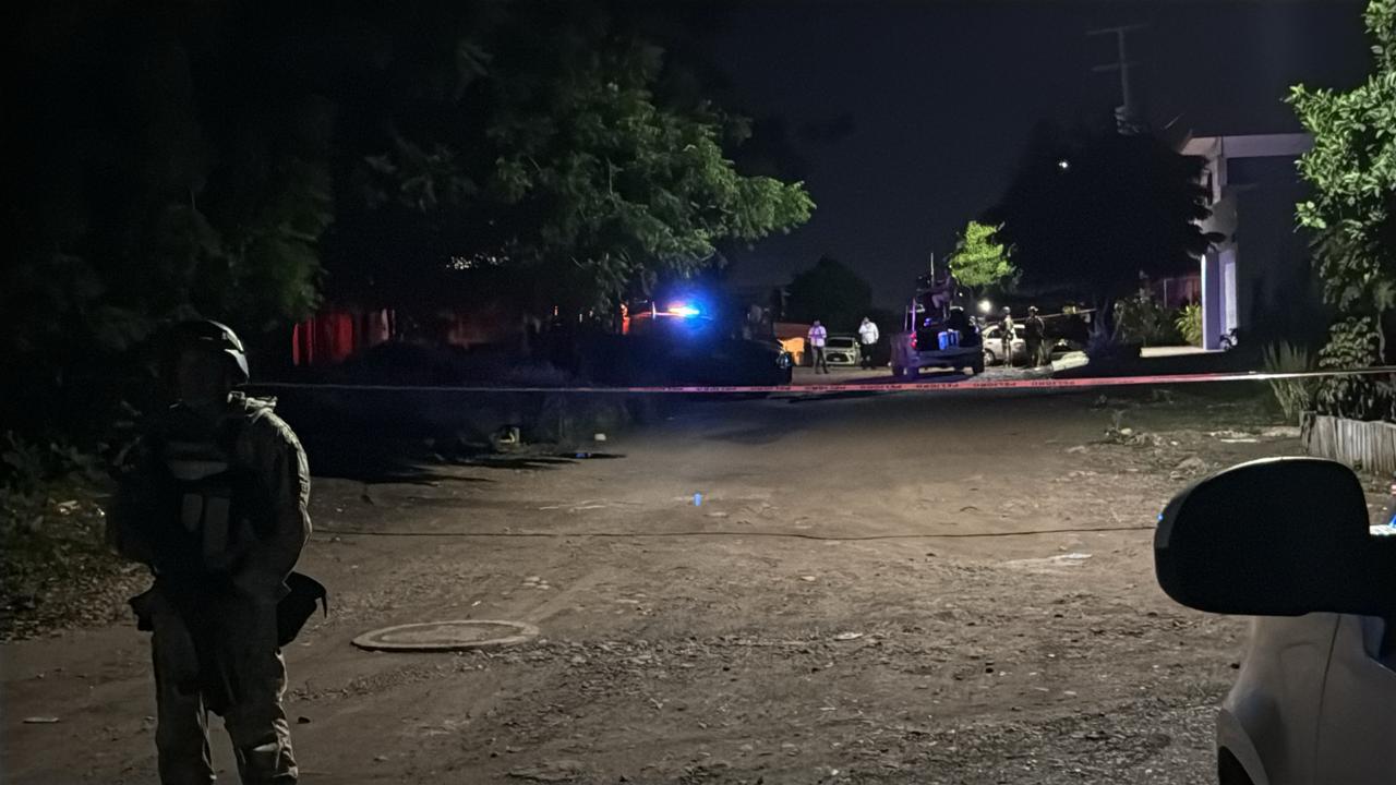 $!Asesinan a balazos a un hombre en la colonia Emiliano Zapata, en Culiacán