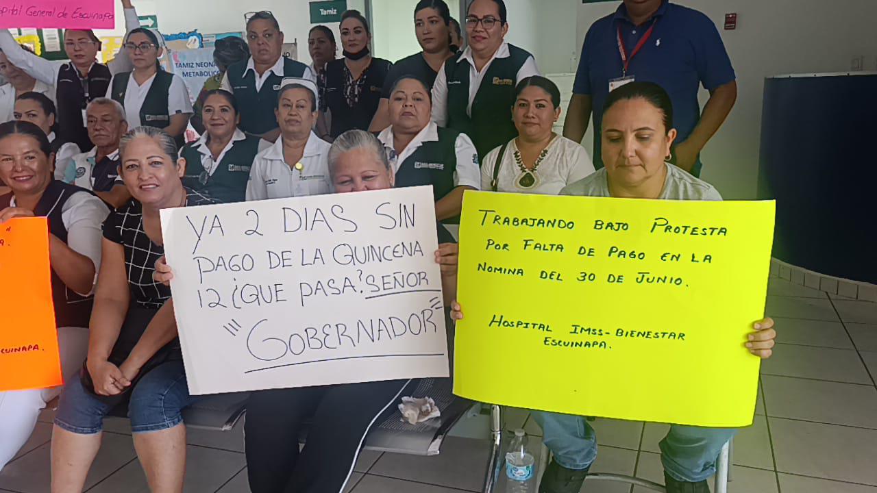 $!Protestan en el Hospital IMSS Bienestar en Escuinapa por falta de pago