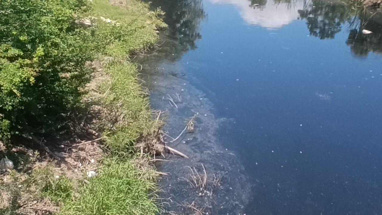 $!Alcantarilla arroja aguas residuales al arroyo Buñigas en Escuinapa