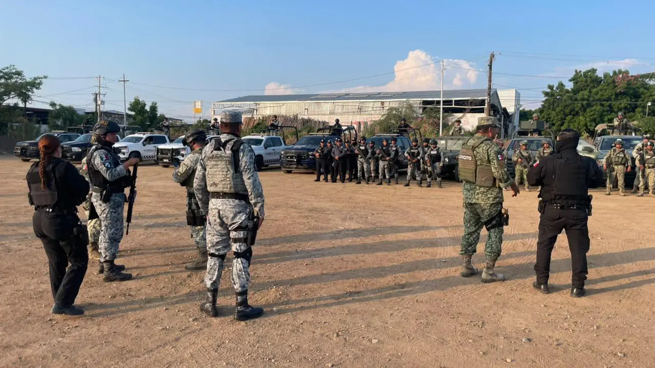 $!Refuerzan seguridad en Mazatlán: despliegan operativo de vigilancia en diversos sectores