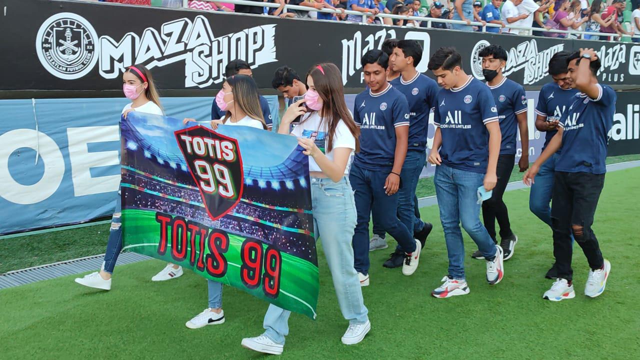 $!Con más de 200 equipos se inaugura Copa Mazatlán de Futbol 7